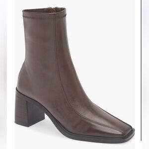 Tony Bianco Dusty Boots in Brown Size 7